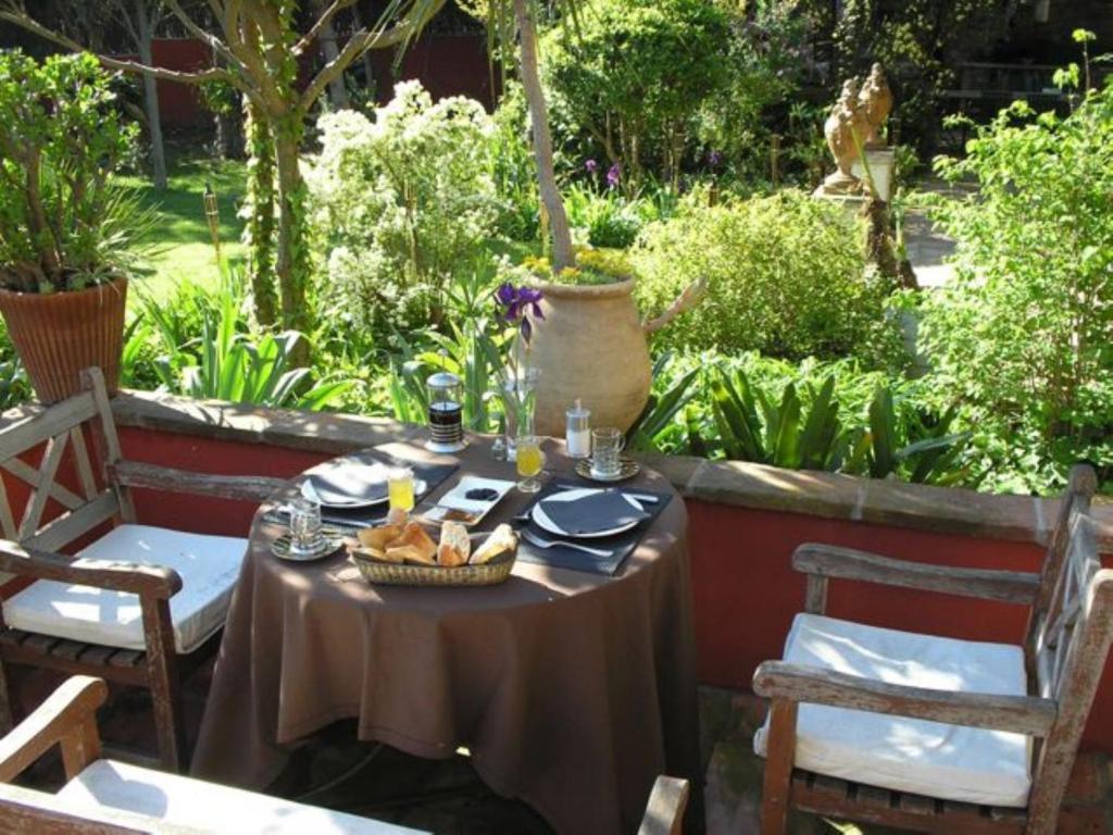 مبيت وإفطار سالس-ليه-شاتو Casa Montes المظهر الخارجي الصورة